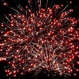 Фейерверк Сто карат на 100 залпов 1 дюйм(а) Фейерверк Сто карат на 100 залпов 1 дюйм(а)