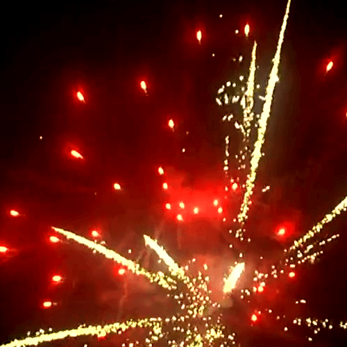 Фейерверк на Торжество на 200 залпов 0.8-1-1.25 дюйм(а) Фейерверк на Торжество на 200 залпов 0.8-1-1.25 дюйм(а)