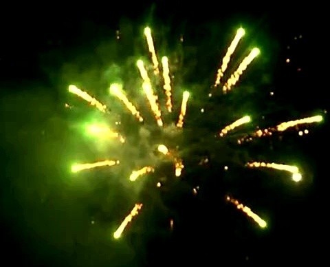 Фейерверк-136 на 136 залпов 1-1.25 дюйм(а)