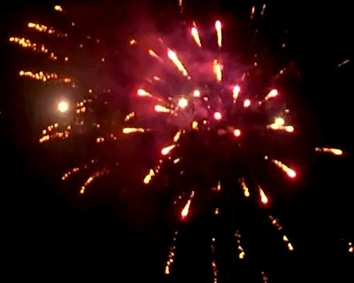 Фейерверк-136 на 136 залпов 1-1.25 дюйм(а)