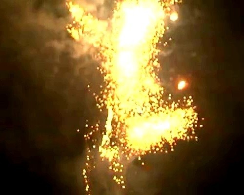 Фейерверк-136 на 136 залпов 1-1.25 дюйм(а)