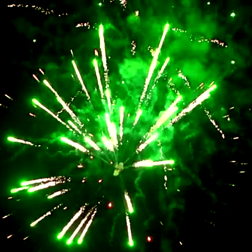 Фейерверк Фейерверк на Юбилей на 150 залпов 1 дюйм(а)