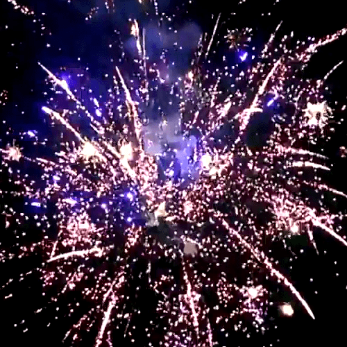 Фейерверк Фейерверк на Юбилей на 150 залпов 1 дюйм(а)