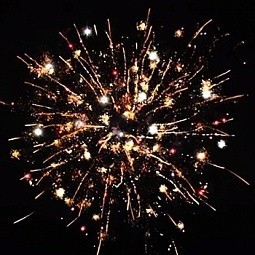 Фейерверк Лучший из лучших! на 120 залпов 1.2-1.5-2 дюйм(а)