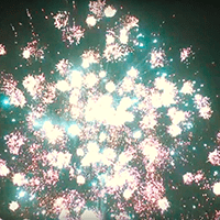 Фейерверк Ривьера на 100 залпов 1.25 дюйм(а) Фейерверк Ривьера на 100 залпов 1.25 дюйм(а)