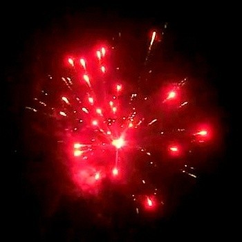 Фейерверк Галактика на 25 залпов 1 дюйм(а)