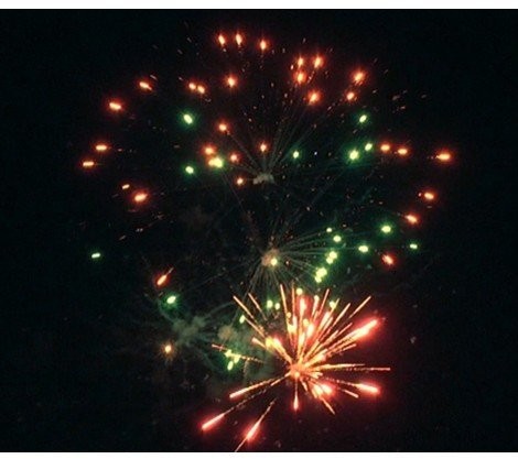 Фейерверк Furious на 90 залпов 0.8 дюйм(а) Фейерверк Furious на 90 залпов 0.8 дюйм(а)