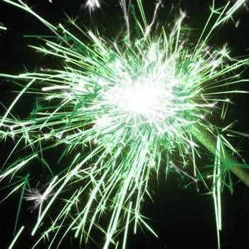 Бенгальские огни 65см (4шт) Цветопламенные - разноцветные (красный, желтый, зелёный, голубой) Бенгальские огни 65см (4шт) Цветопламенные - разноцветные (красный, желтый, зелёный, голубой)