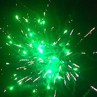 Фейерверк Пиромастер на 34 залпов 0.8-1 дюйм(а) Фейерверк Пиромастер на 34 залпов 0.8-1 дюйм(а)