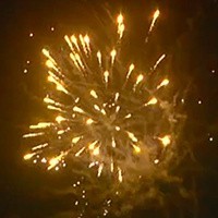 Фейерверк Пиромастер на 34 залпов 0.8-1 дюйм(а) Фейерверк Пиромастер на 34 залпов 0.8-1 дюйм(а)