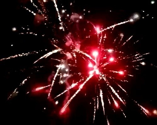 Фейерверк Радуга на 36 залпов 1 дюйм(а) Фейерверк Радуга на 36 залпов 1 дюйм(а)